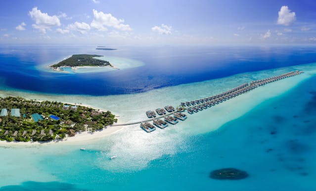 Descoperă paradisul: ghidul complet al atracțiilor turistice din Maldive