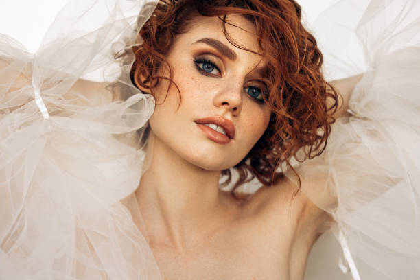 Ce este o coafură de mireasă lejeră și când se potrivește?